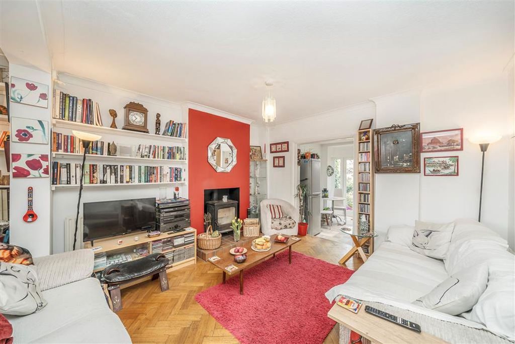 Property photo 3 of 9