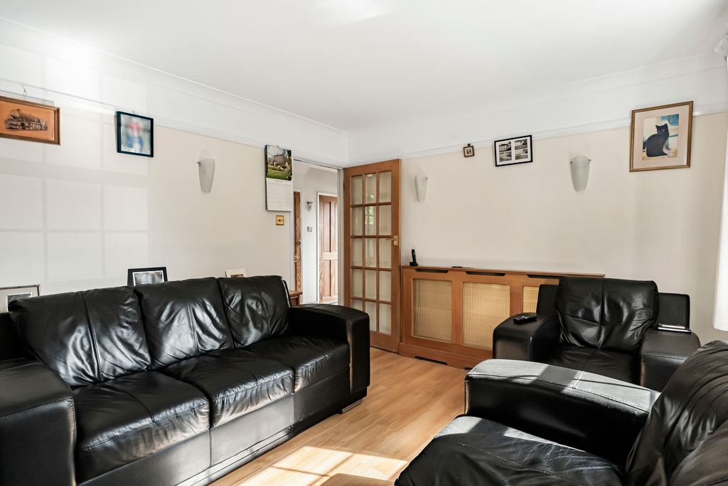 Property photo 3 of 12 Living Room