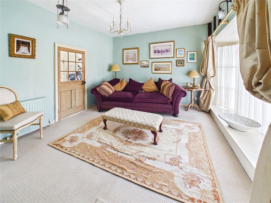 Property photo 3 of 33 Reception Room