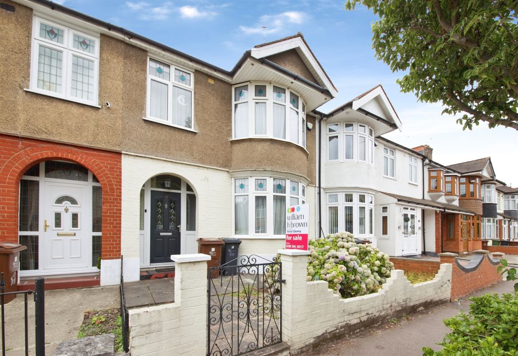 3 bed terraced house for saleWoodbridge Road, Barking IG11