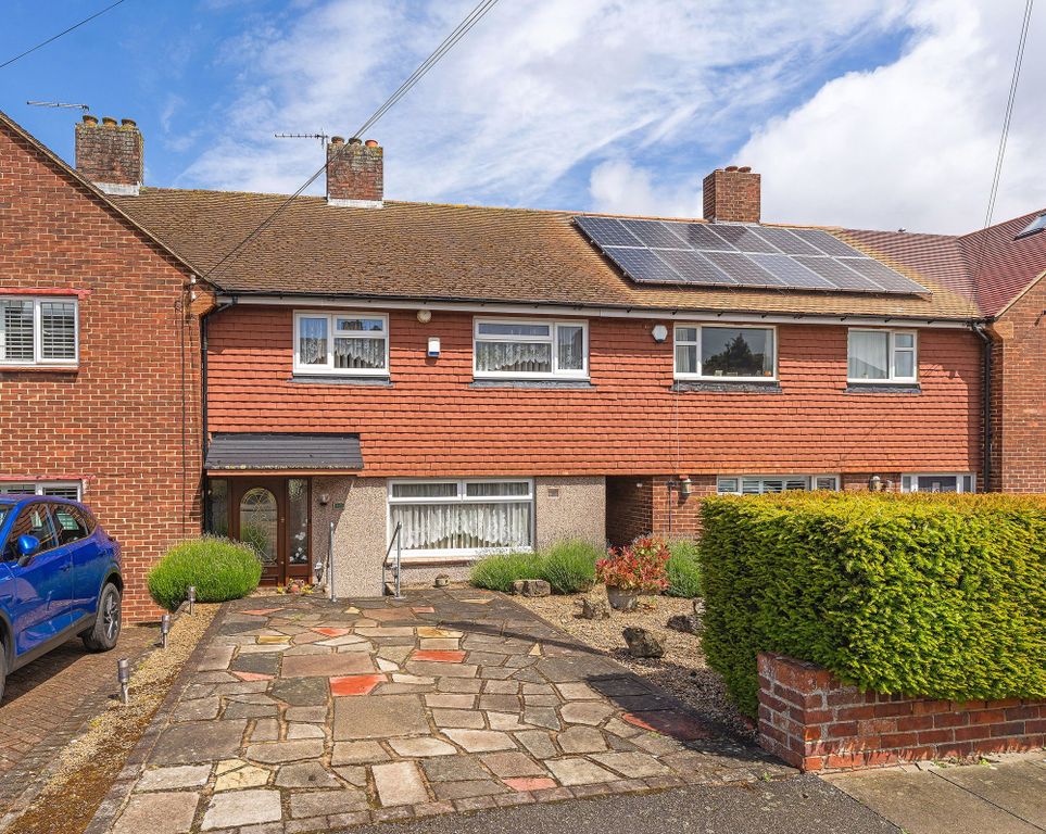 Property photo 1 of 12
