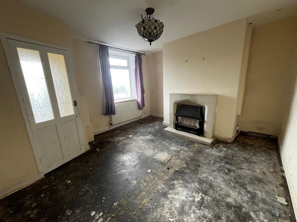 Property photo 3 of 15 Am.Jpeg