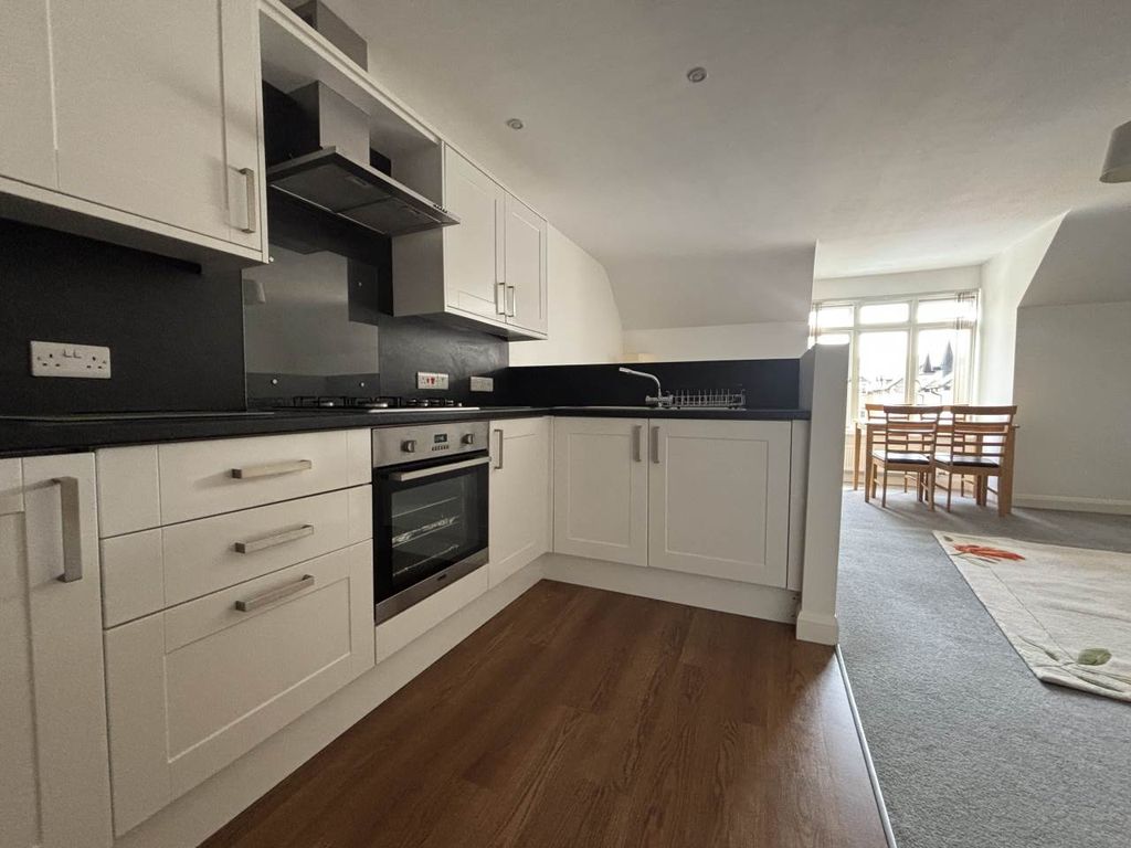 Property photo 2 of 7 Img_0868