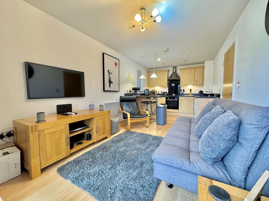 Property photo 2 of 12 Not Specified