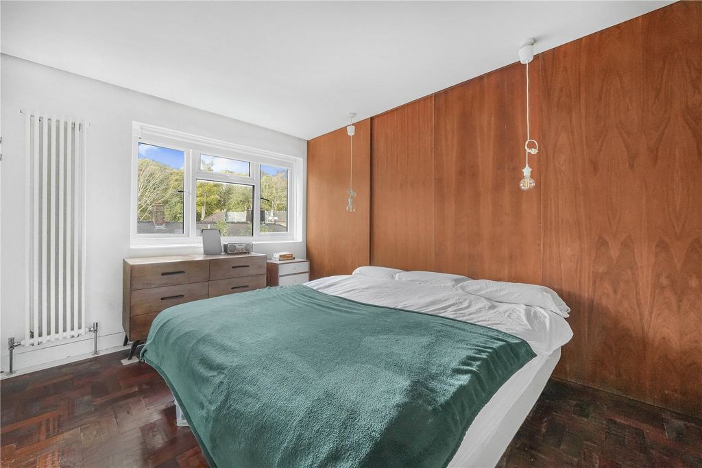 Property photo 2 of 13 Picture No. 04