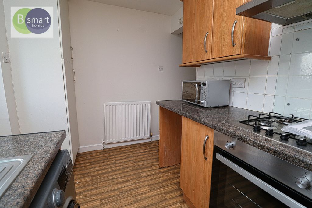 Property photo 3 of 10 Img_1655