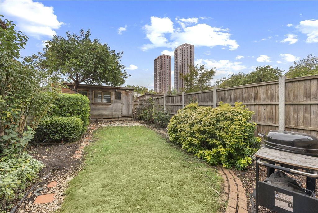 Property photo 3 of 18 Picture No. 26