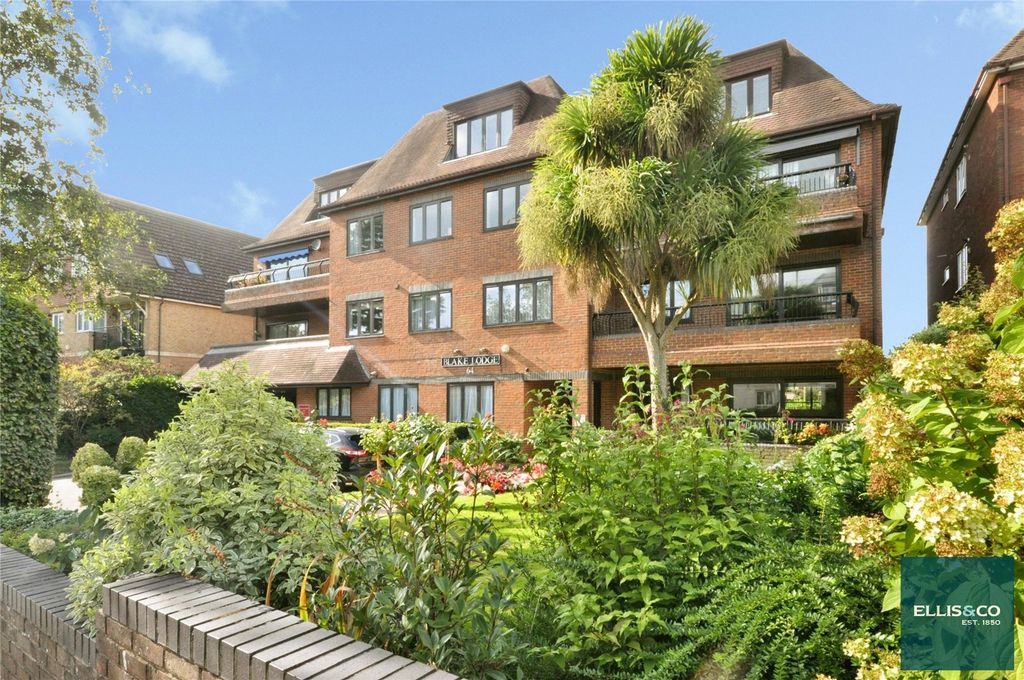 Property photo 1 of 20 Picture No. 24