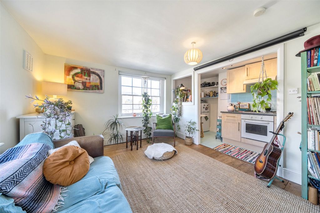 Property photo 1 of 15 Picture No. 22