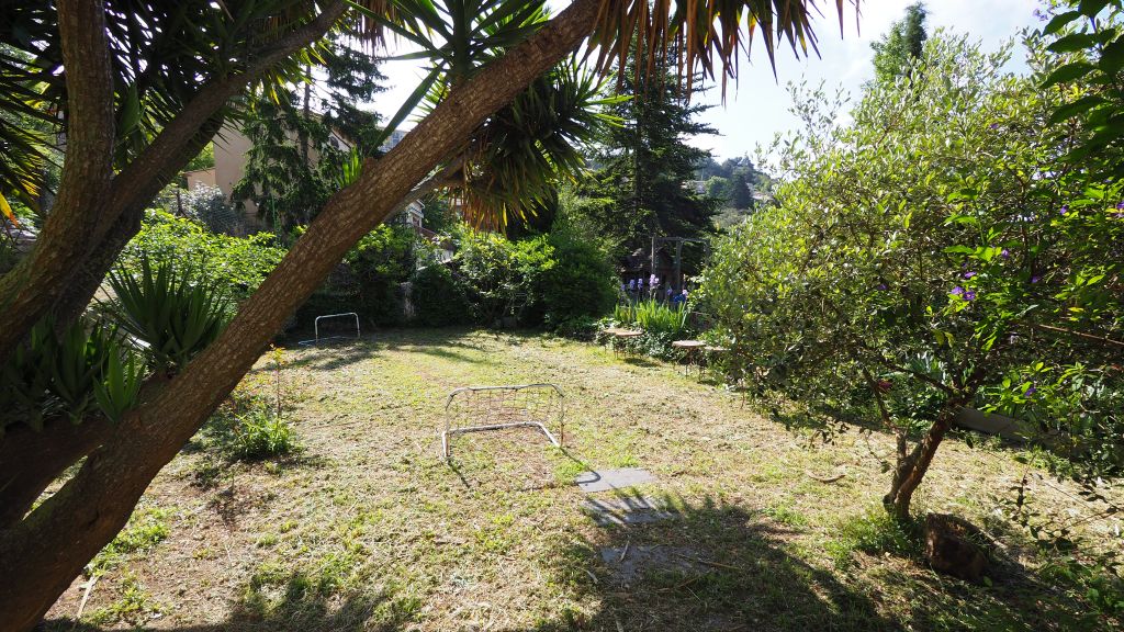 Property photo 3 of 29