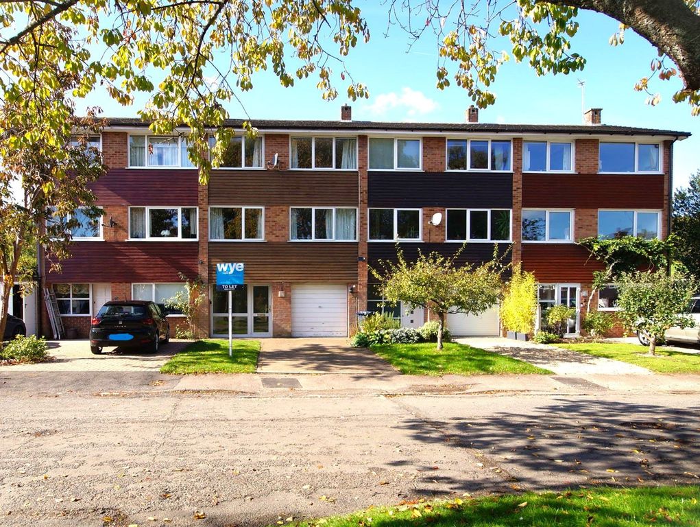 Property photo 1 of 13 Photo 14