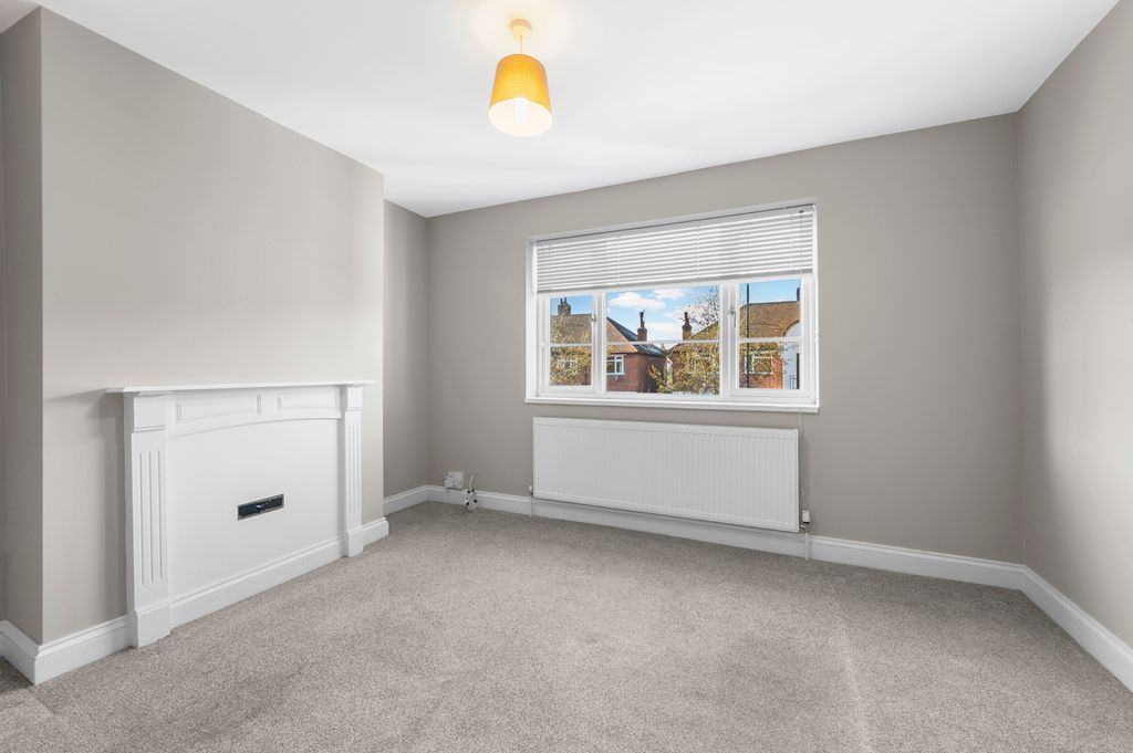 Property photo 3 of 12 Picture No. 12