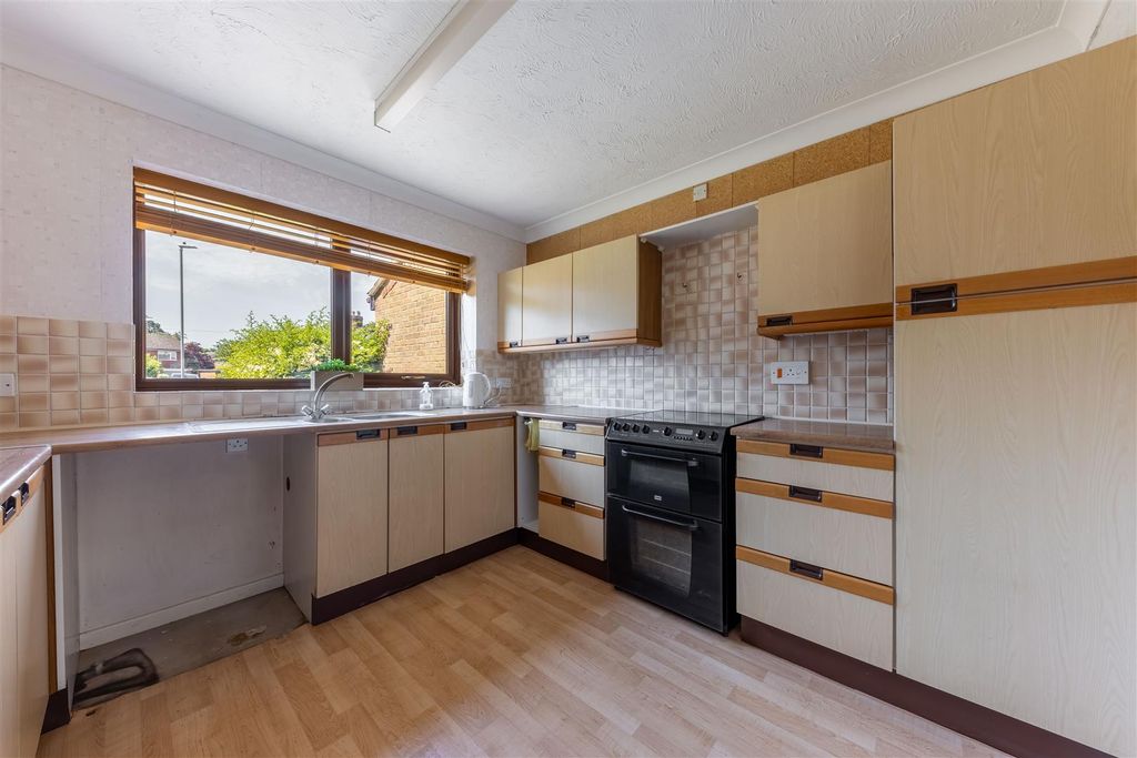Property photo 3 of 18 Ba-5.Jpg