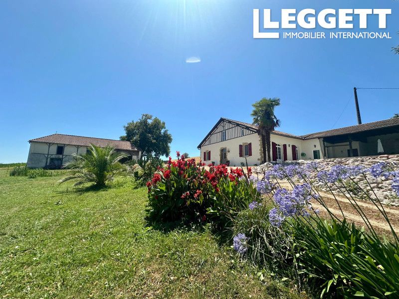 Property photo 2 of 10