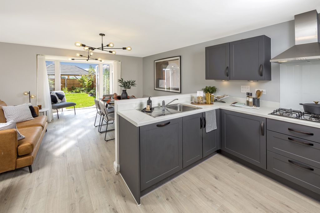 Property photo 2 of 7 Greenwood Kitchen