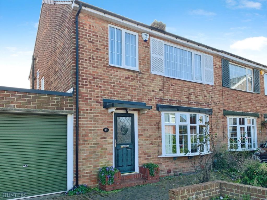 Property photo 1 of 21 Front.Jpg