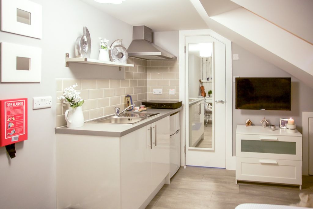 Property photo 3 of 12 3689372