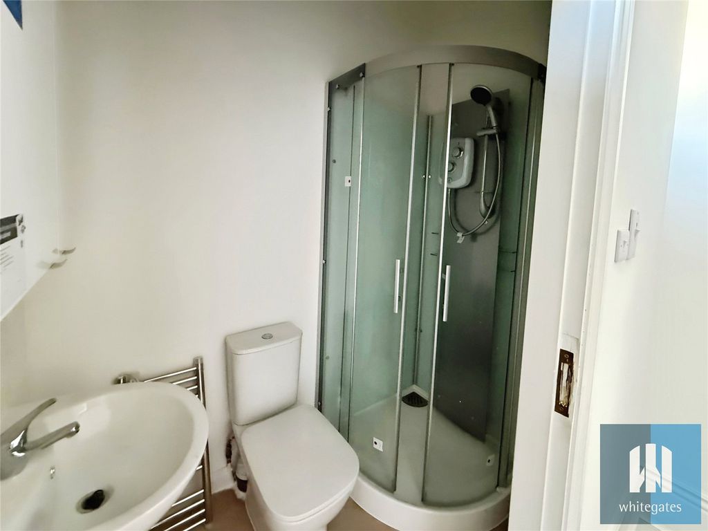 Property photo 3 of 5 Picture No. 17