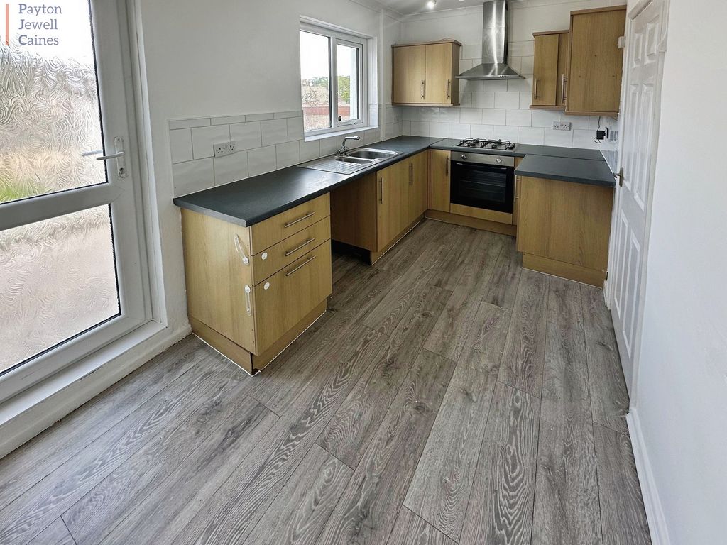 Property photo 3 of 10 Not Specified