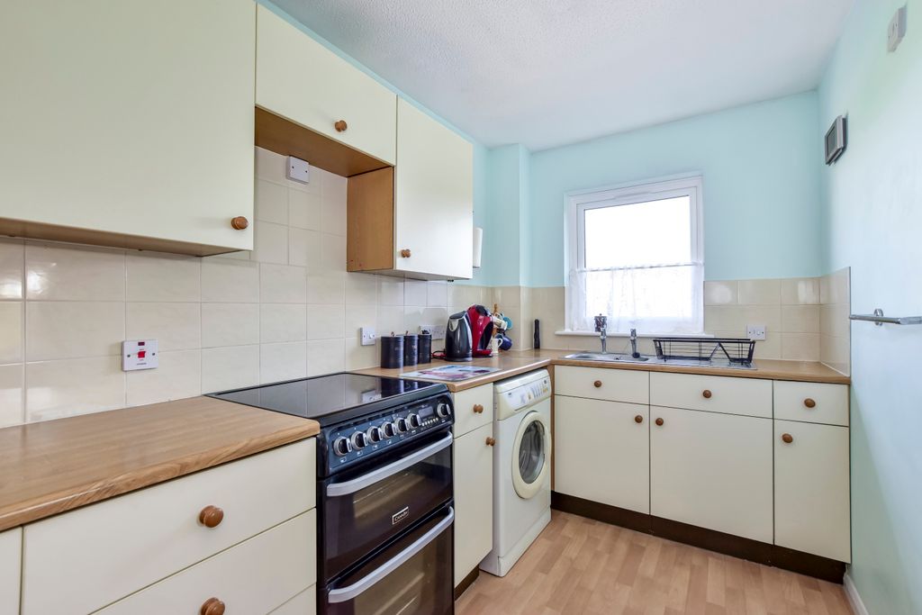 Property photo 3 of 16 Dsc_0021-Dsc_0022