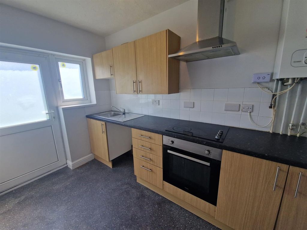 Property photo 2 of 16 79522614-F032-48Db-A1F2-1F7613E9950c.Jpg