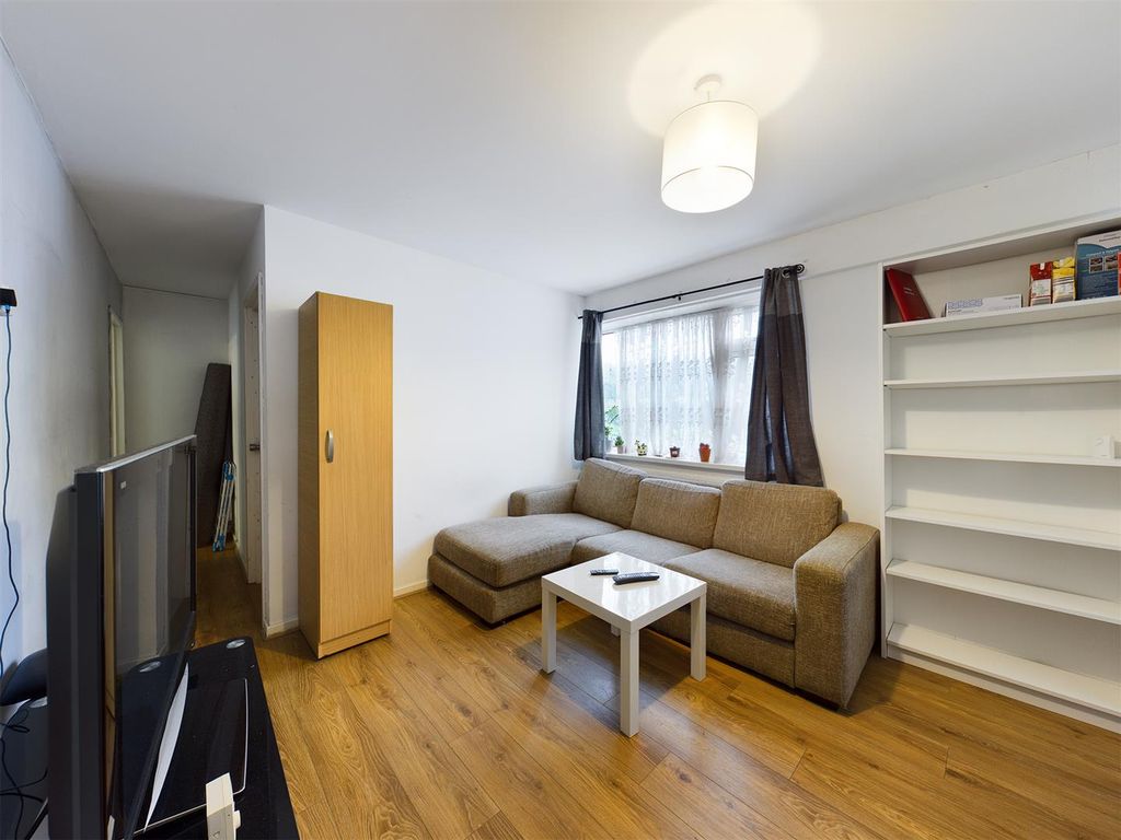 Property photo 2 of 11 Cam00771P1-Pr0021-Still02.Jpg