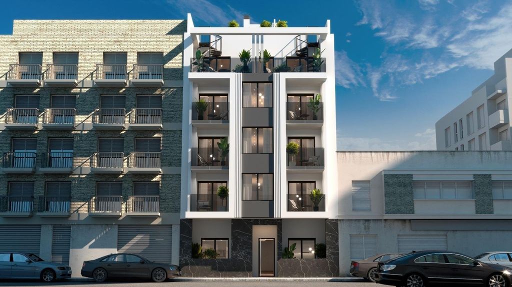 Property photo 1 of 21