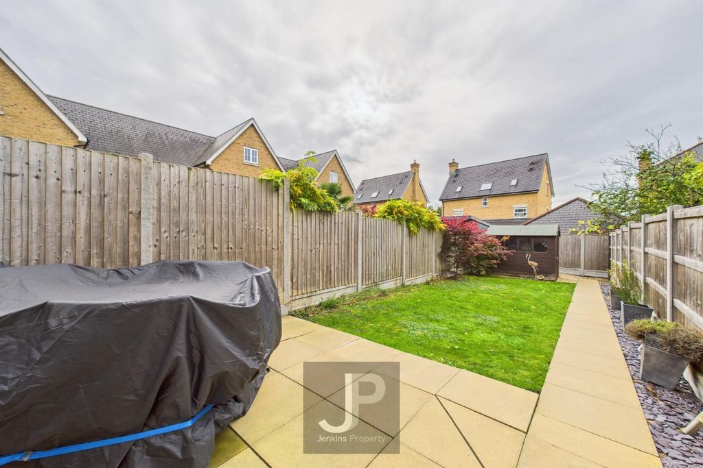 Property photo 2 of 14 Cam01632G0-Pr0227-Still022.Jpg