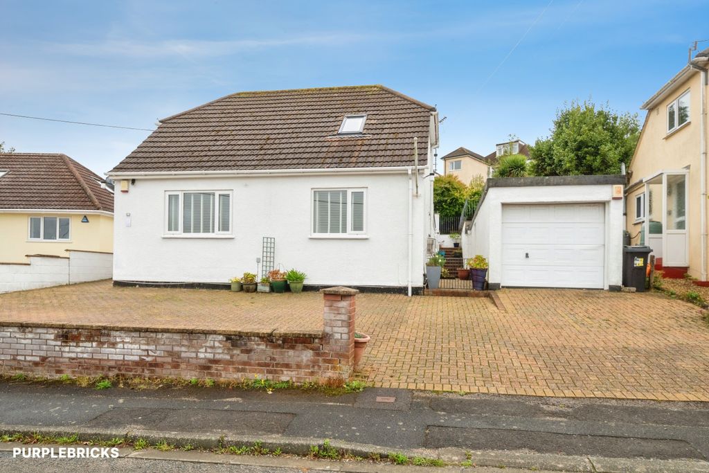 Property photo 2 of 38