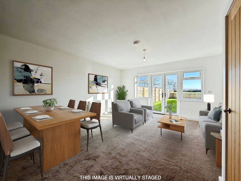 Property photo 2 of 25