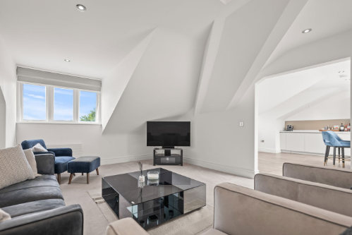 Property photo 3 of 7