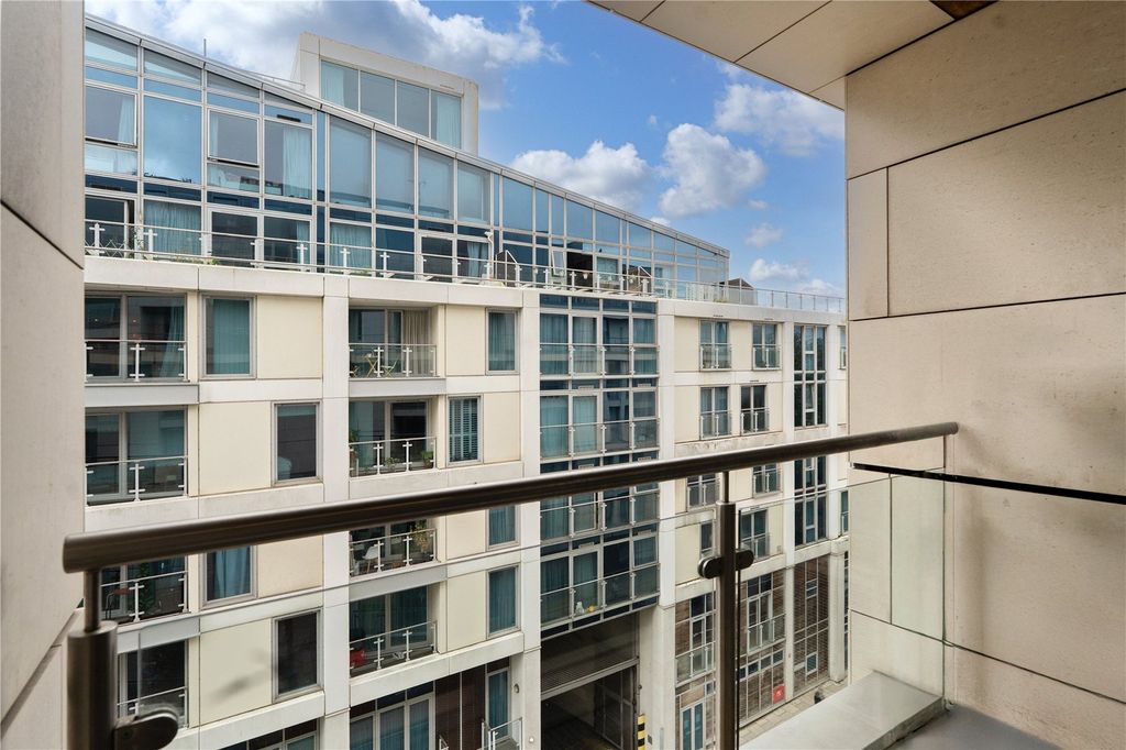 Property photo 1 of 11 Picture No. 10