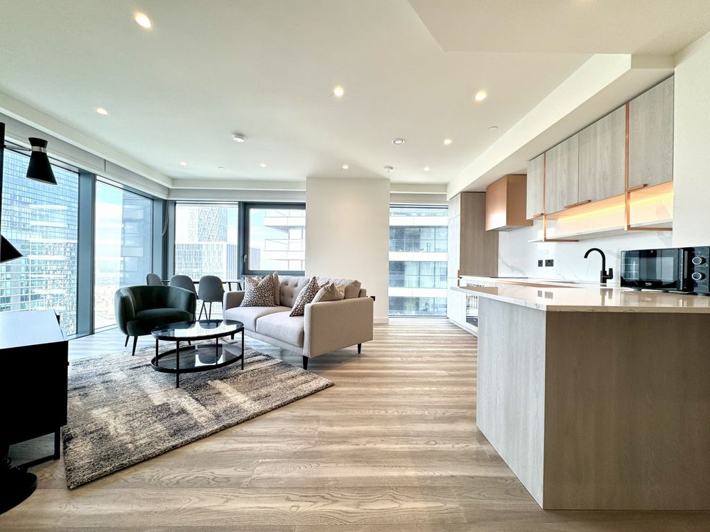 Property photo 1 of 13 Two Double Bedroom Apartment To Rent