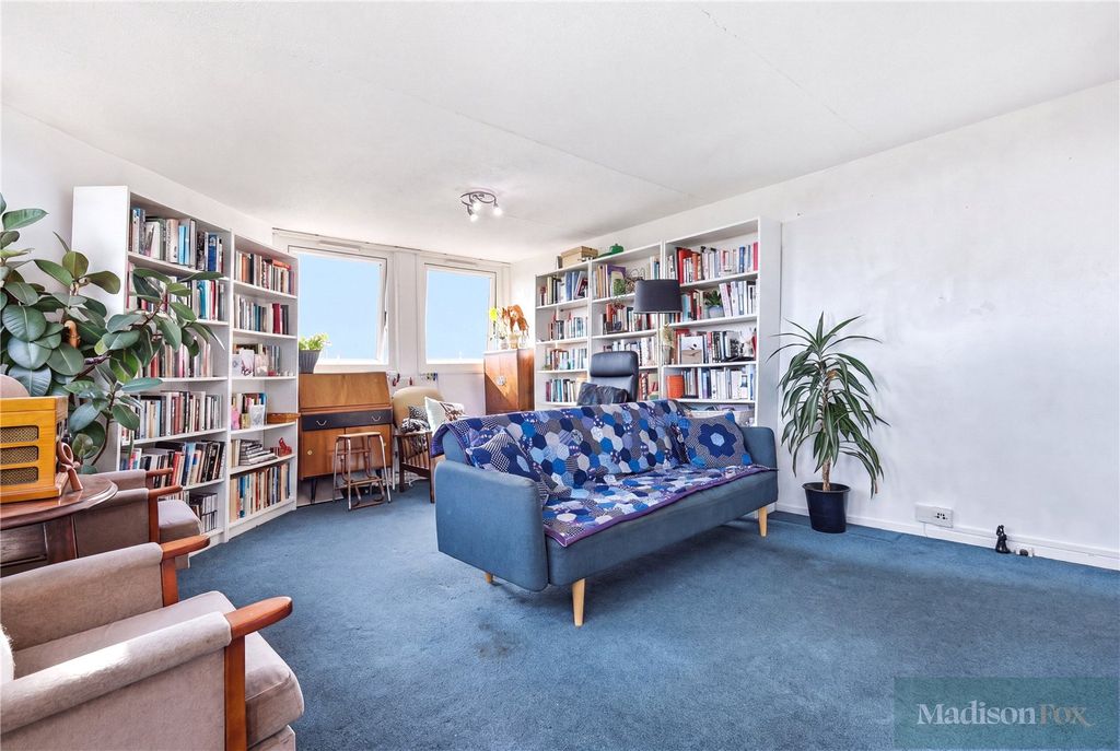 Property photo 3 of 17 Picture No. 04