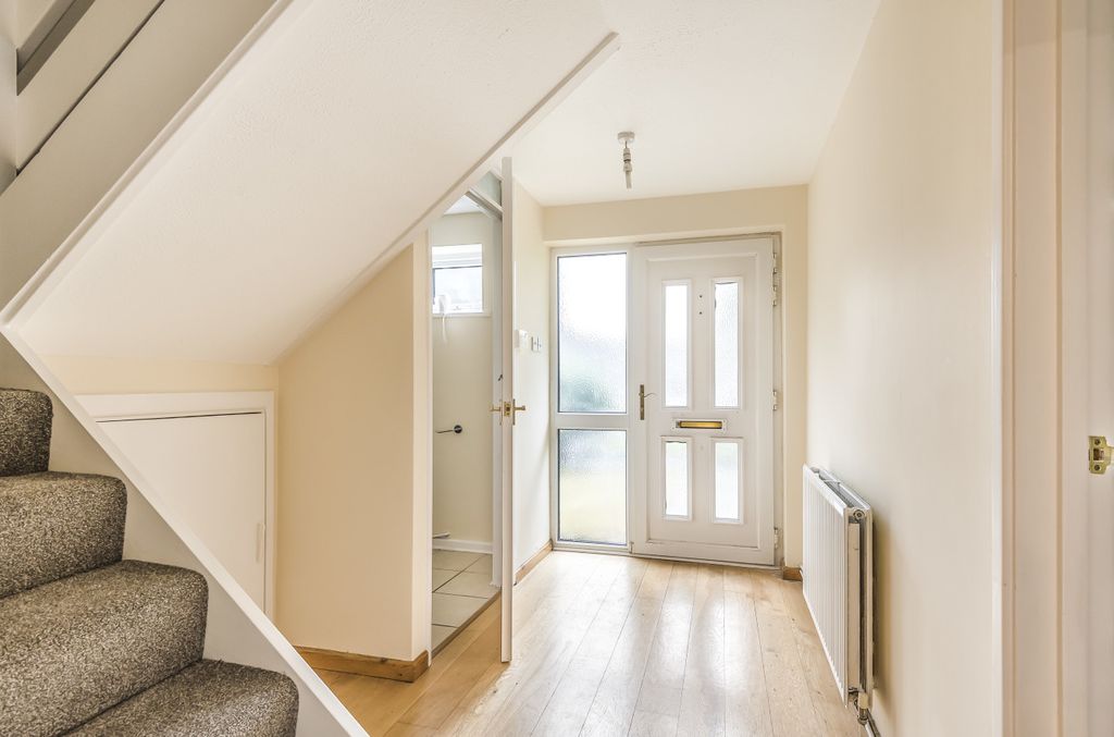 Property photo 2 of 10 510792 (2)
