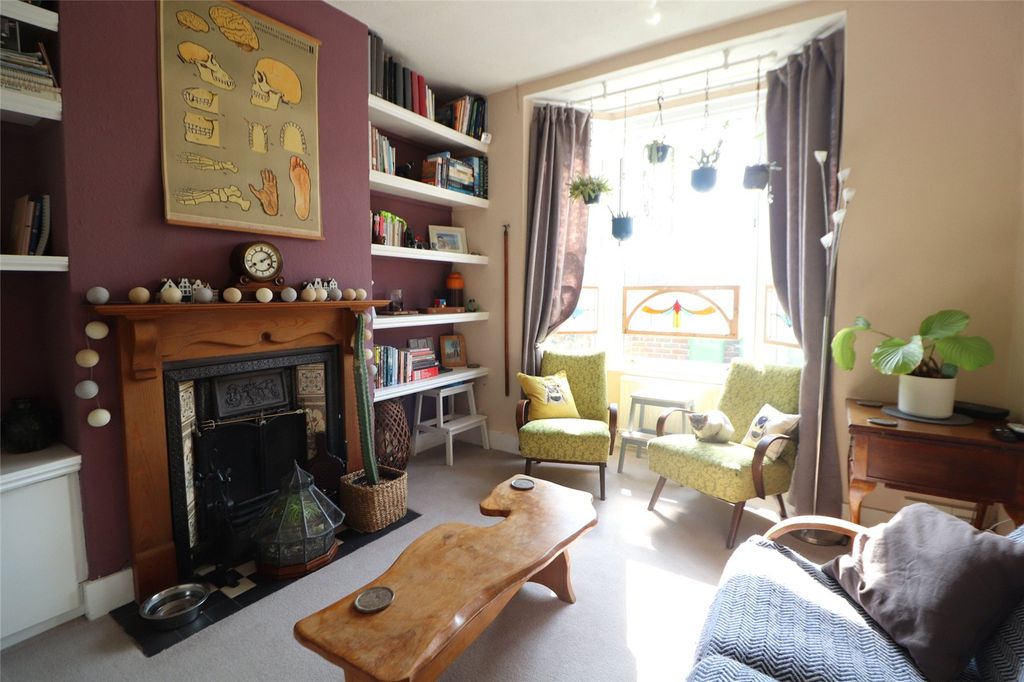 Property photo 3 of 18 Picture No. 30