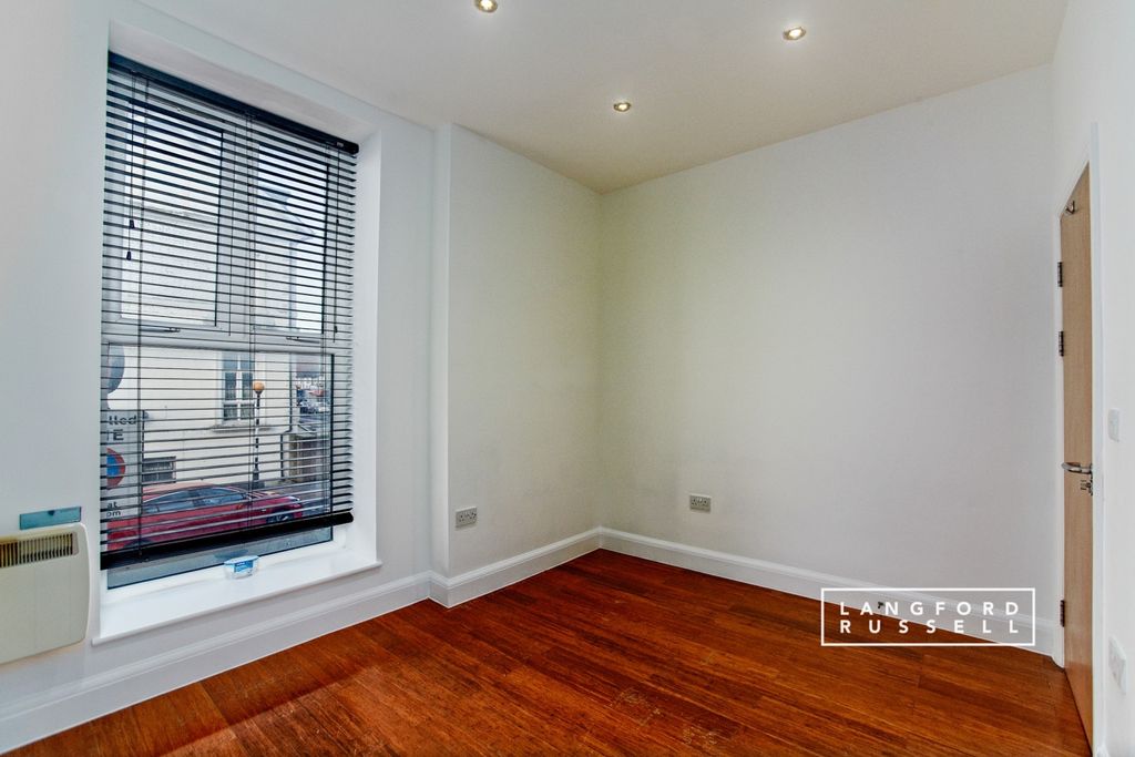 Property photo 2 of 10 89Bbd163-3Af5-F01...