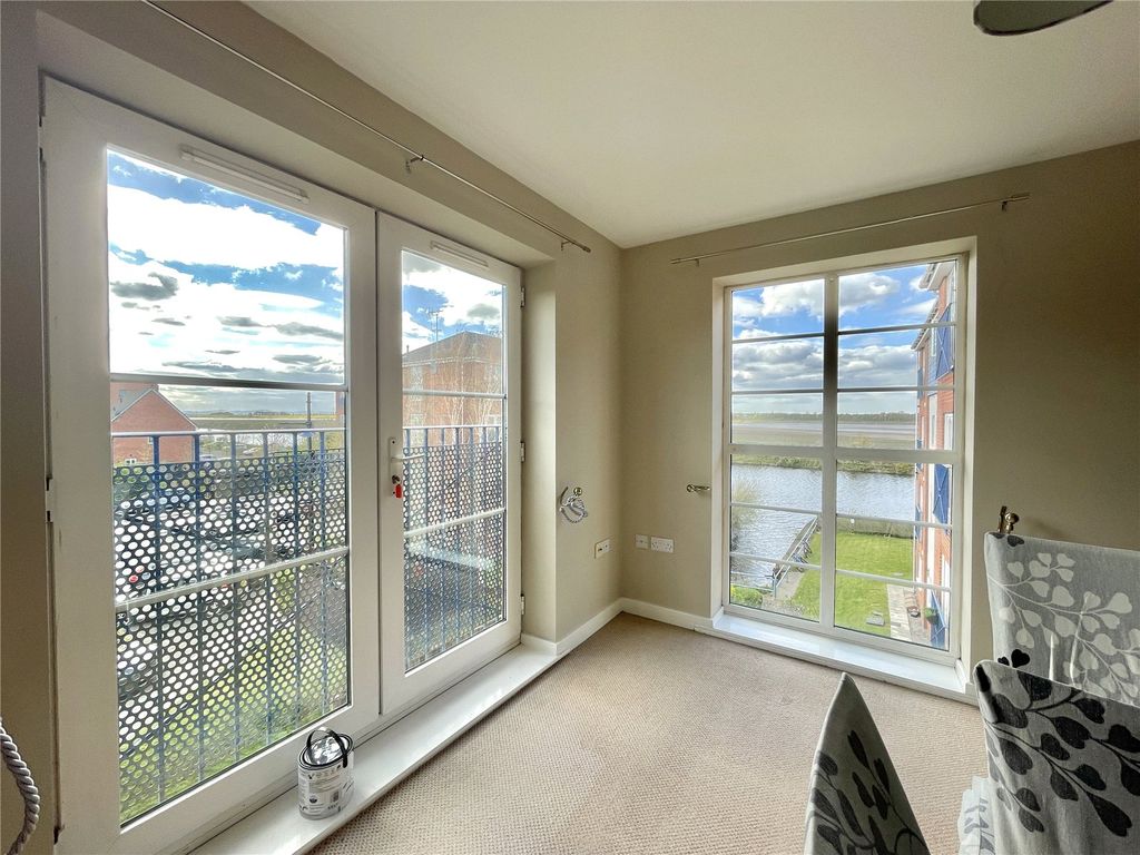 Property photo 3 of 10 Picture No. 06