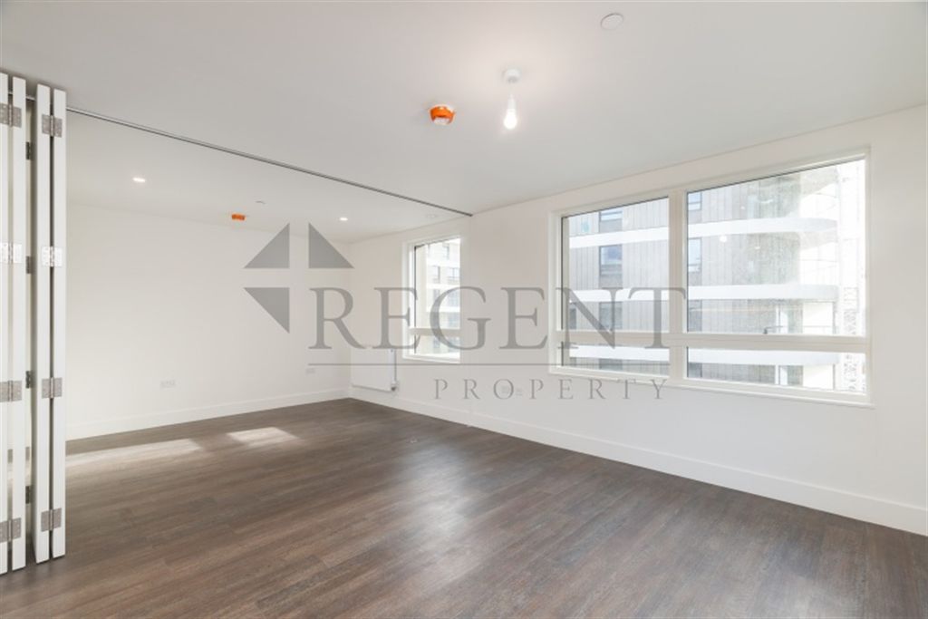 Property photo 1 of 11 Reception