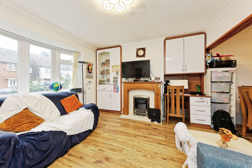 Property photo 2 of 14