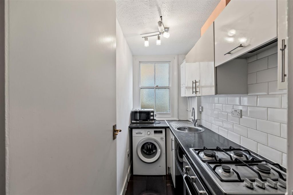 Property photo 2 of 8 Dsc07268.Jpg