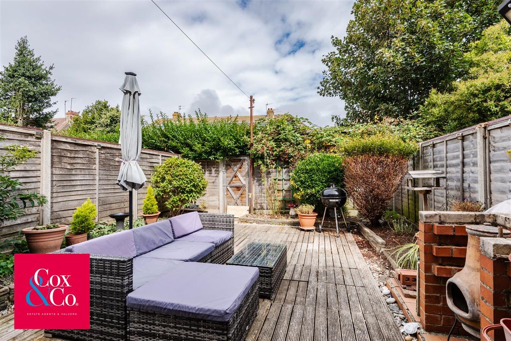 Property photo 2 of 16 81M_8110.Jpg