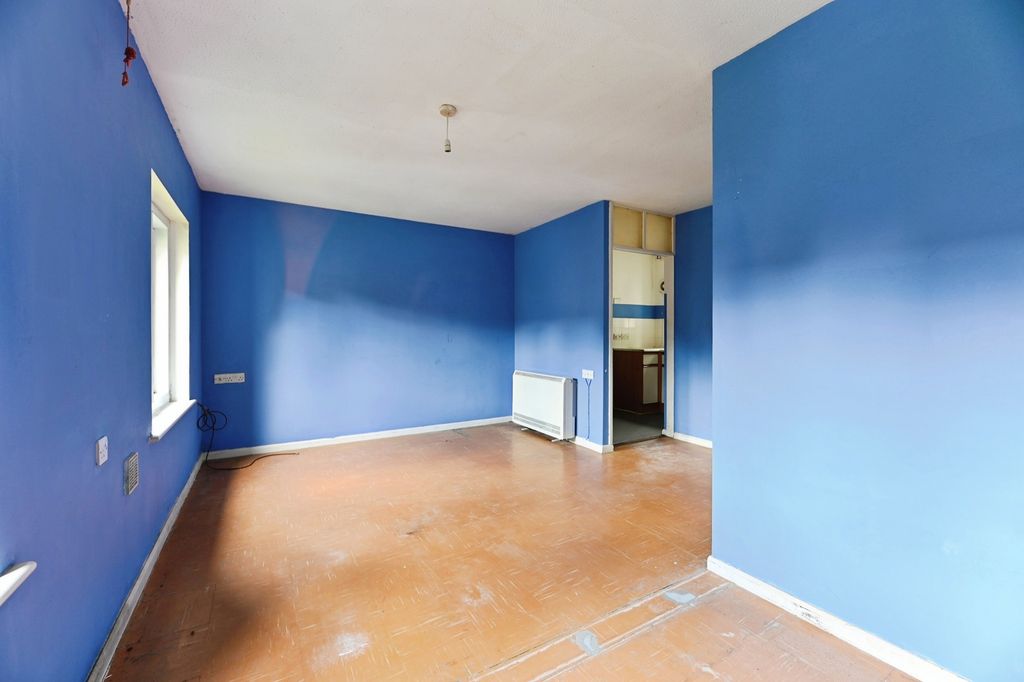 1 bed flat for saleAngwin Close, Shepton Mallet, Somerset BA4 photo 4