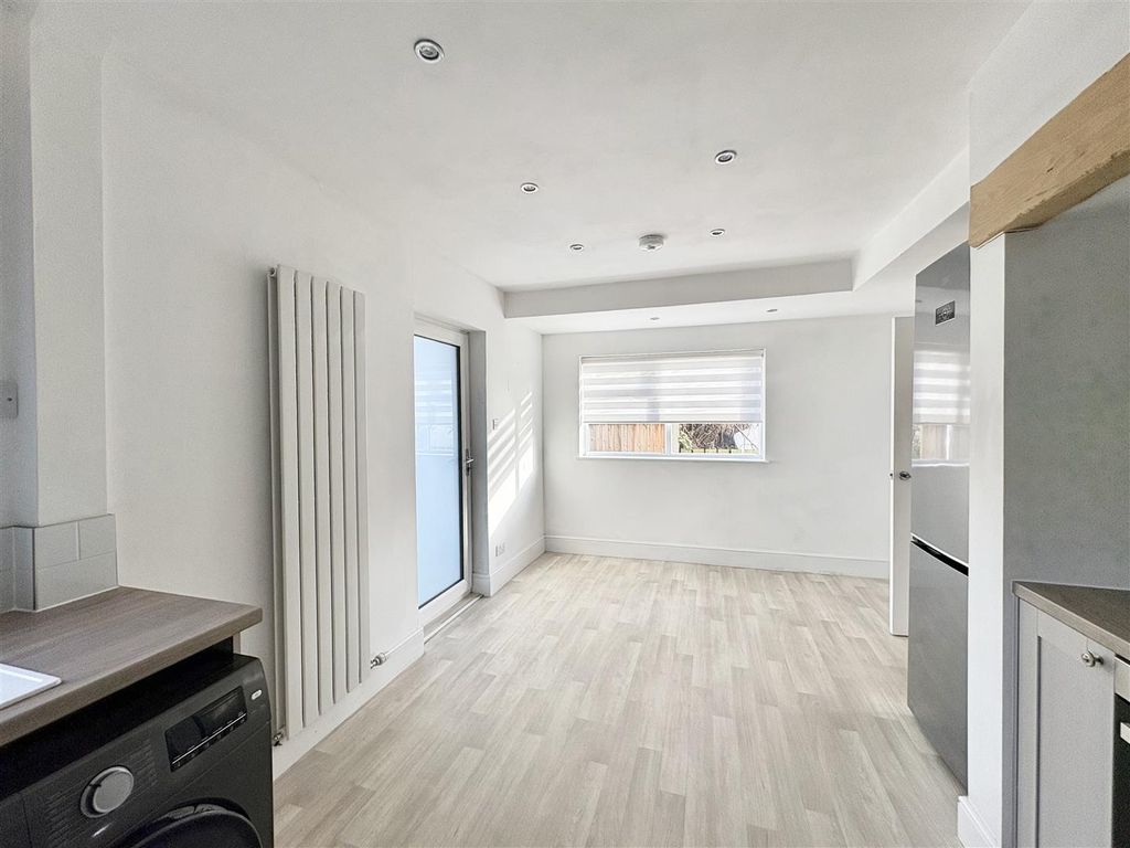 Property photo 3 of 12 Image00004.Jpeg