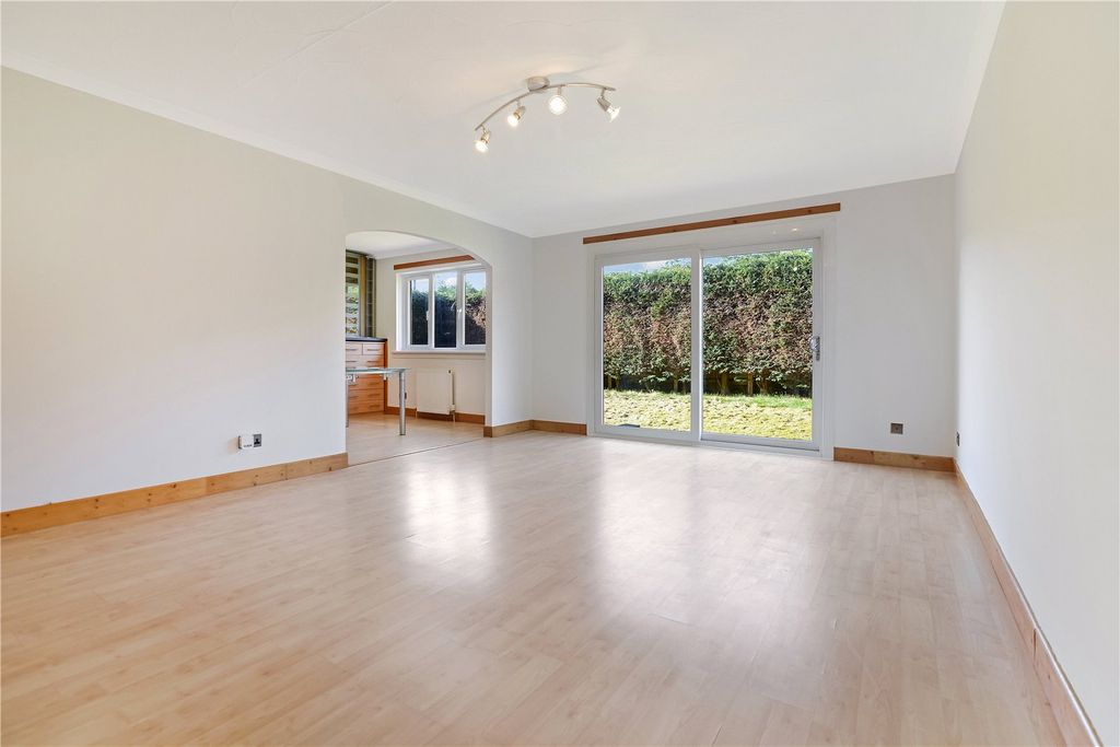 Property photo 3 of 17 Picture No. 50
