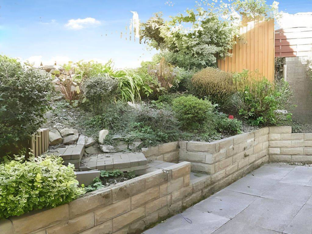 Property photo 2 of 4