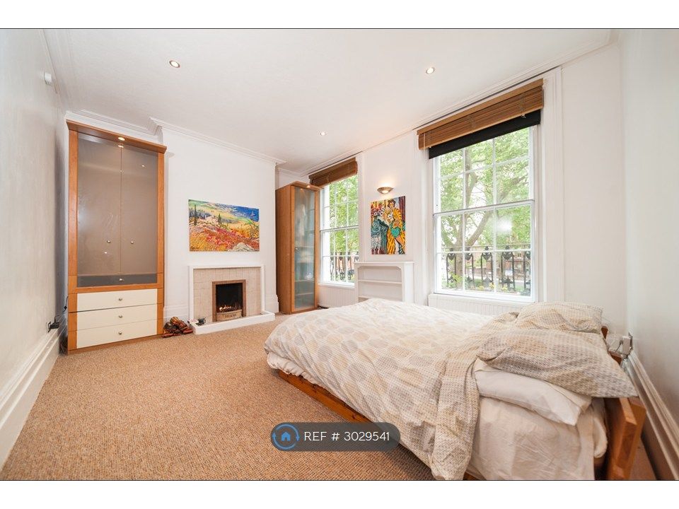 Property photo 1 of 12 Bedroom
