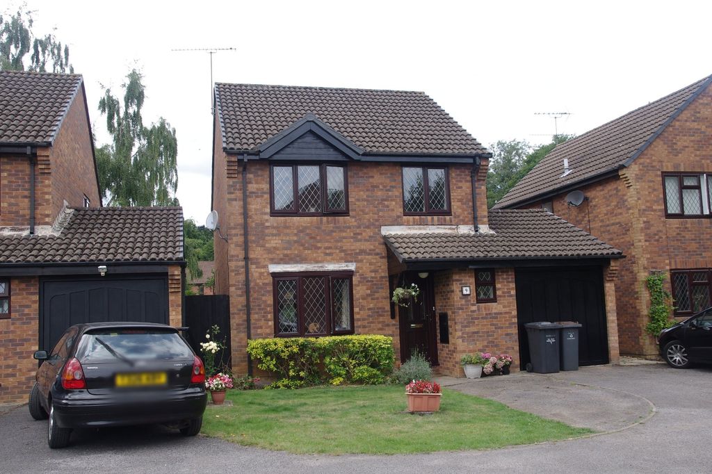 Property photo 1 of 12