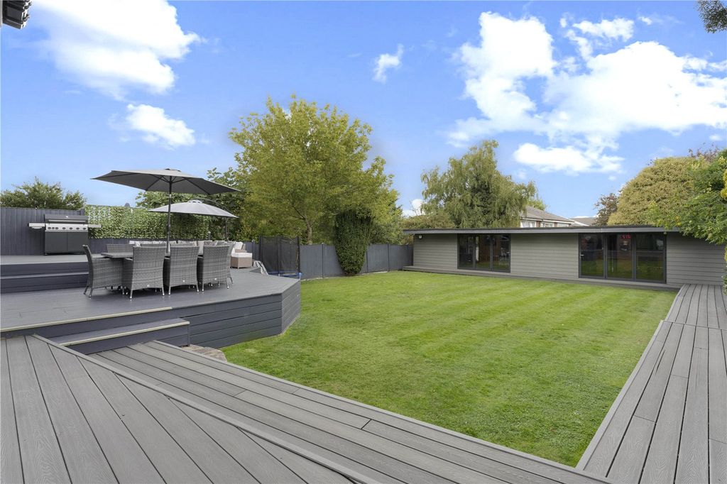 Property photo 3 of 37 Picture No. 39