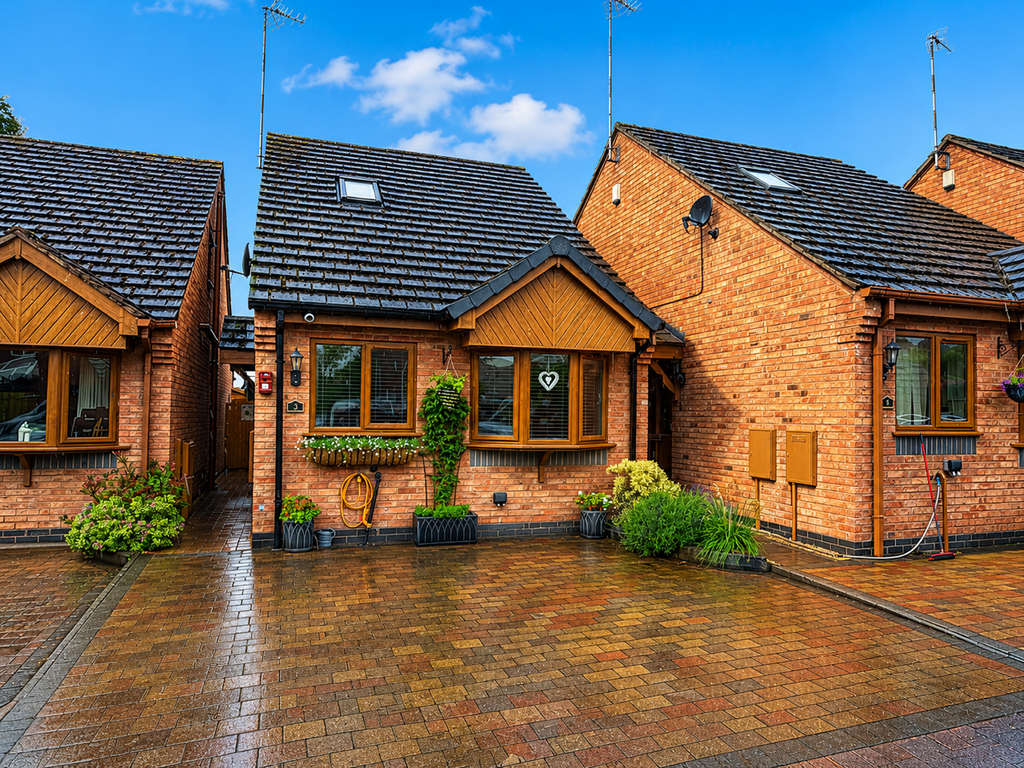 Property photo 1 of 14 D4464D95-9De0-4822-9035-5A1Ed042Eb2D